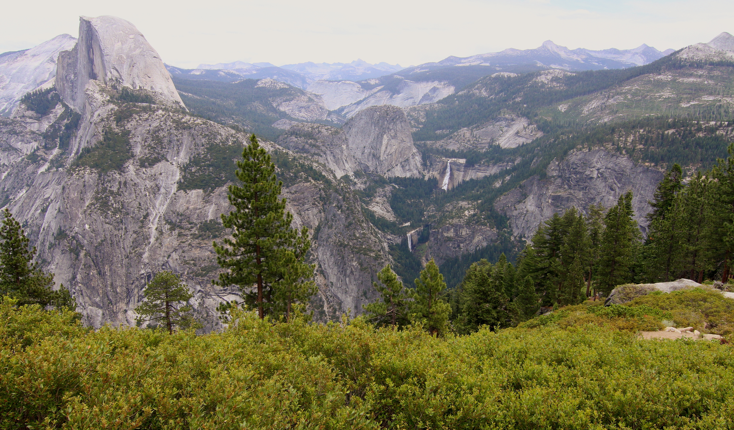  Yosemite, California 