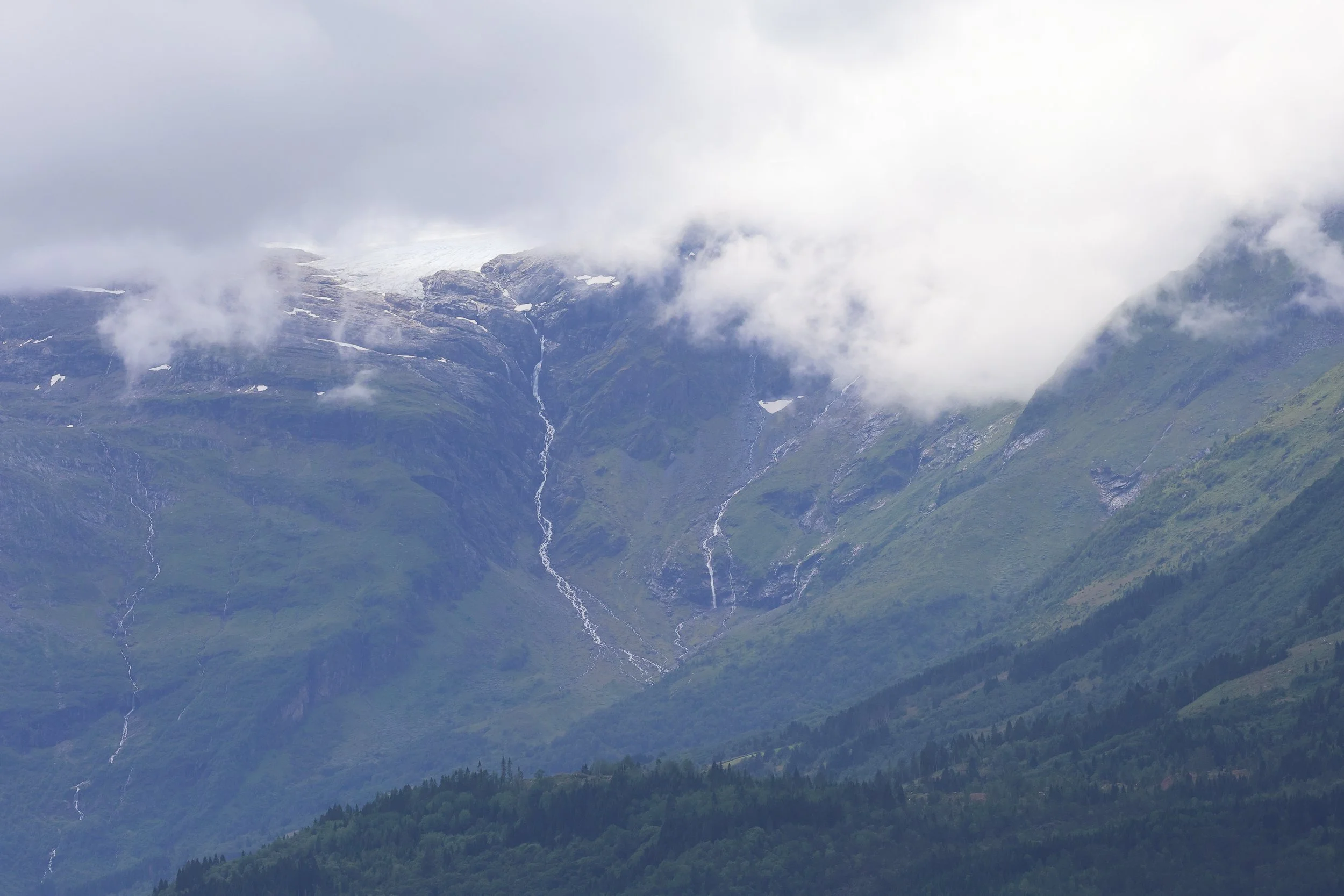 Mountain H86A0102.JPG