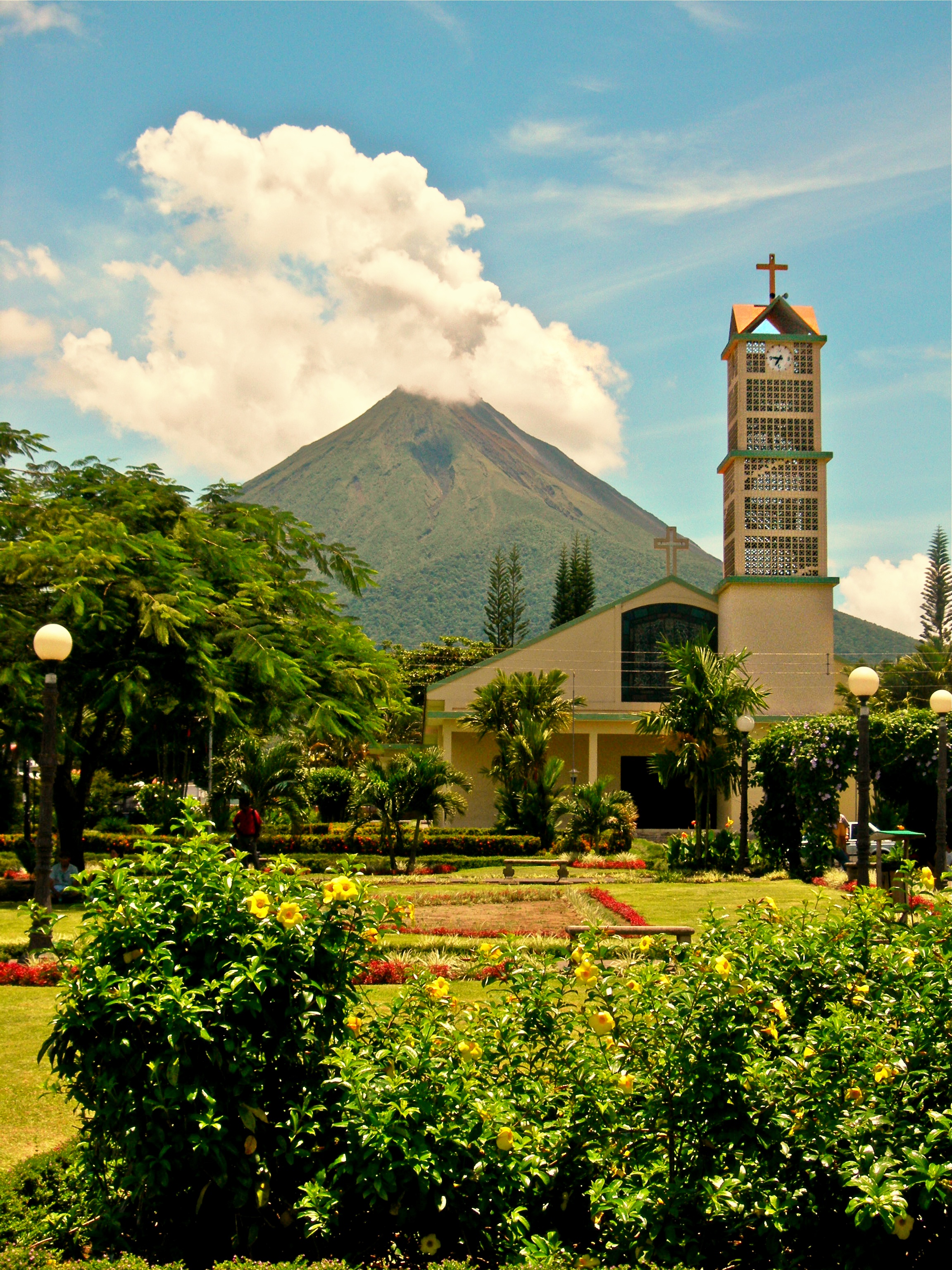 Active "Arenal" Volcano  L103