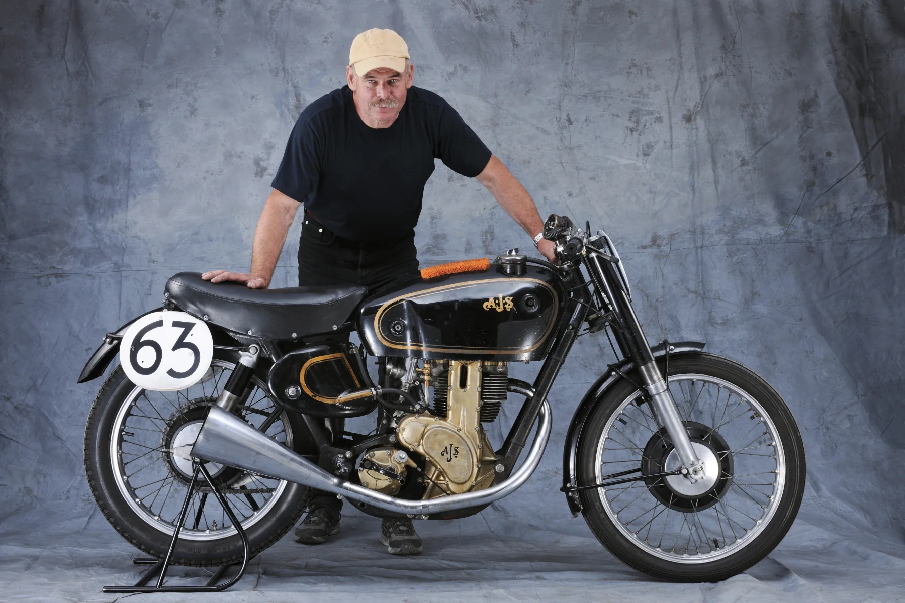 Moto Légende Dijon