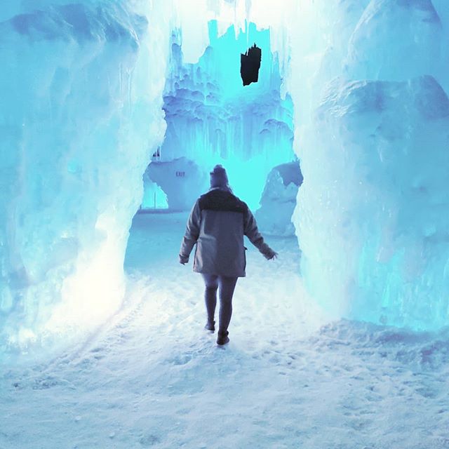 I'm back from Colorado, but winter's end is nowhere in sight. 🙄 I wish I still had fun places like this to explore. Bring on spring!
.
.
.
.
#colorado #tgif #findyourself #dailyinspiration #icecastles #travelmore #wonderlust #expandyourplayground #e