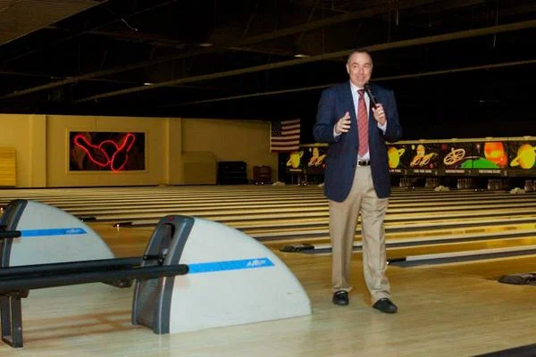 Bowling alley 3.jpg