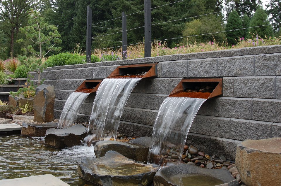 Steel Spillways