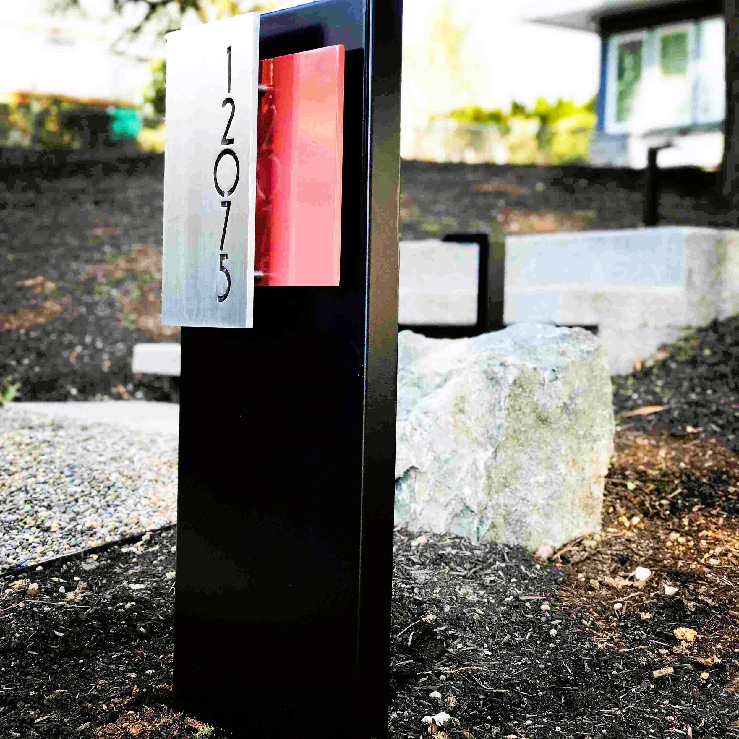 Address monument sign