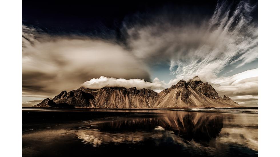 Photo credit: Nick Kontostavlakis/2016 Sony World Photography Awards