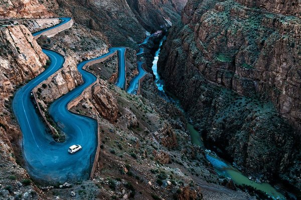 Title: Winding Roads, Photo credit: Angiolo Manetti