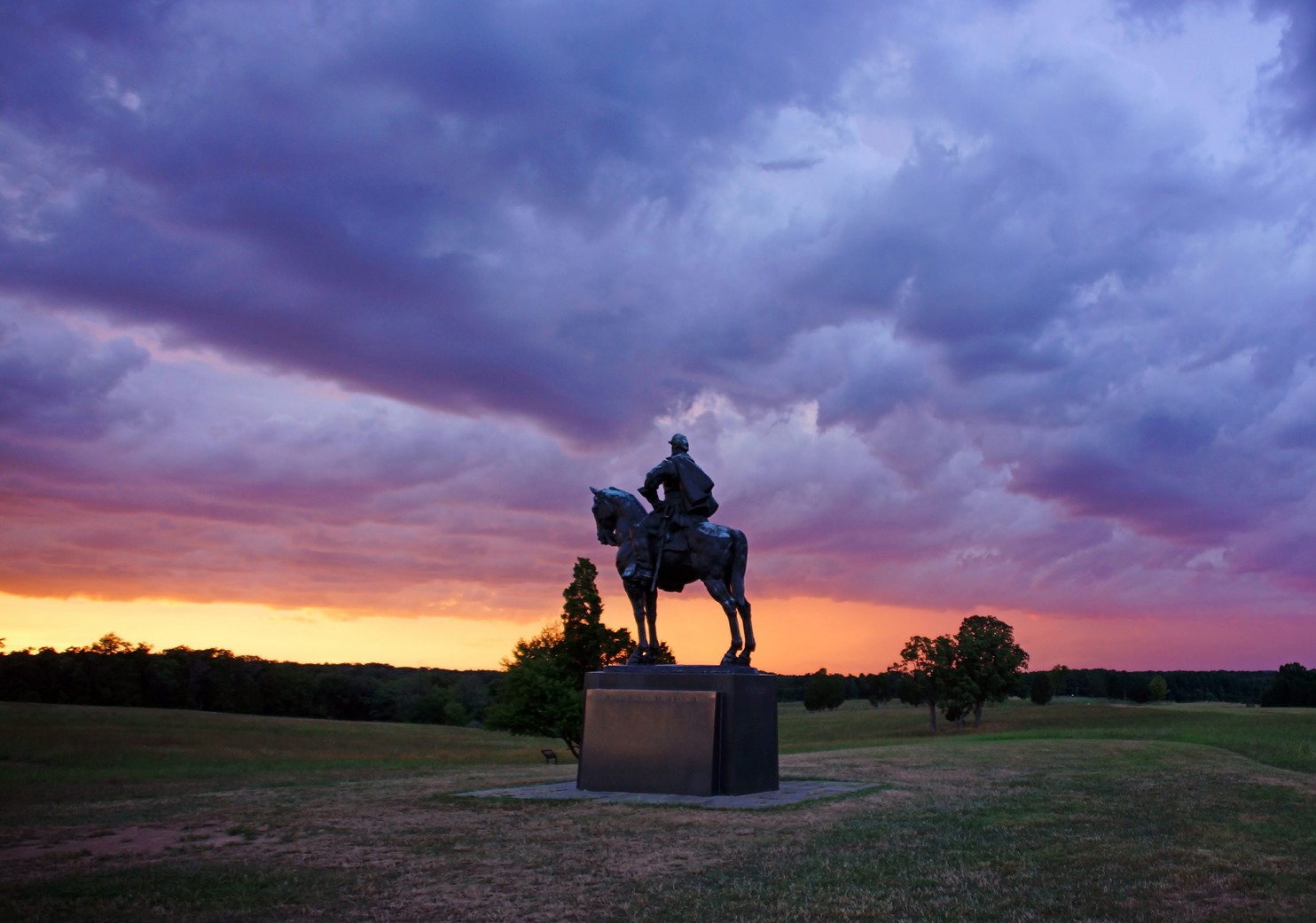 A stormy sunset at the Manassas National Battlefield Park, October 14, 2016. Photo credit: Kevin Ambrose 