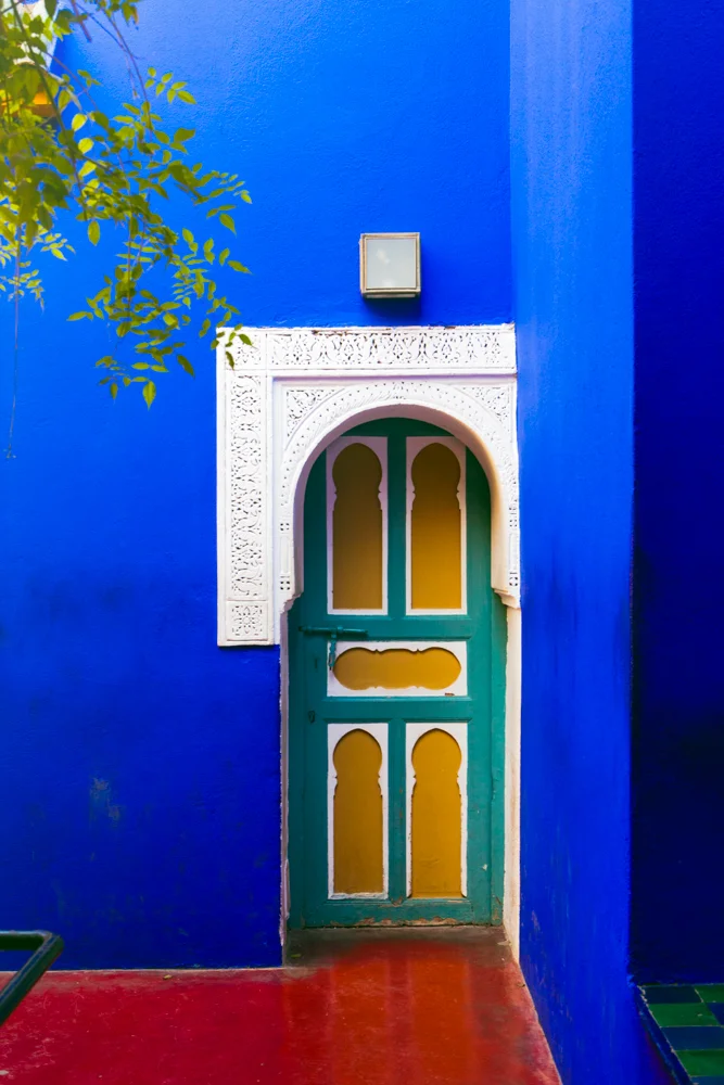 bluewallinteriormorrocanarchitecture.jpg