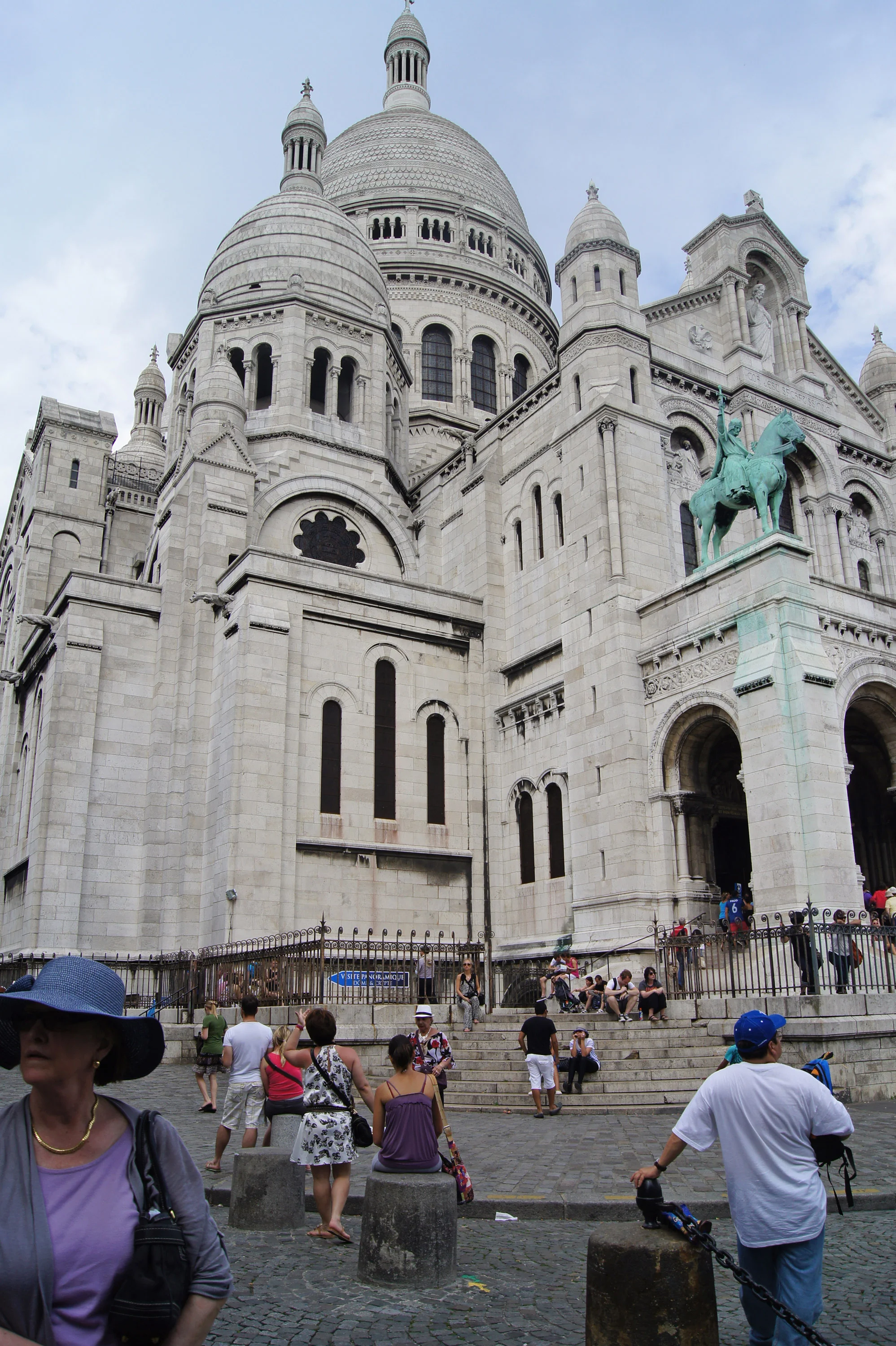 02-Photographs Paris 2012.JPG
