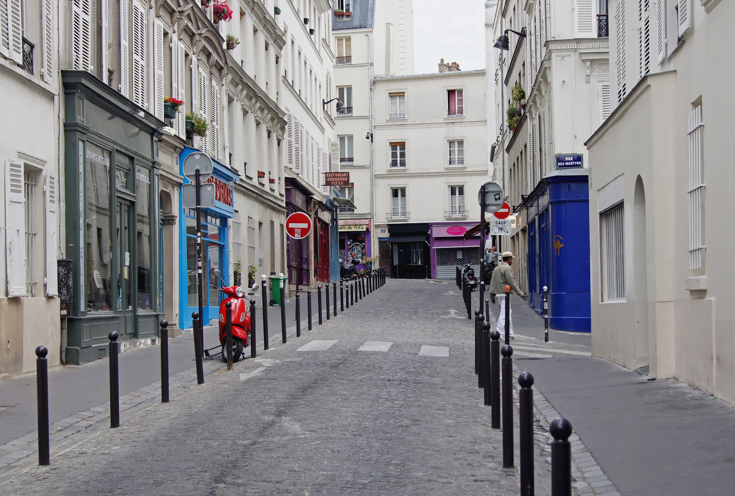 13-Photographs Paris 2012.JPG