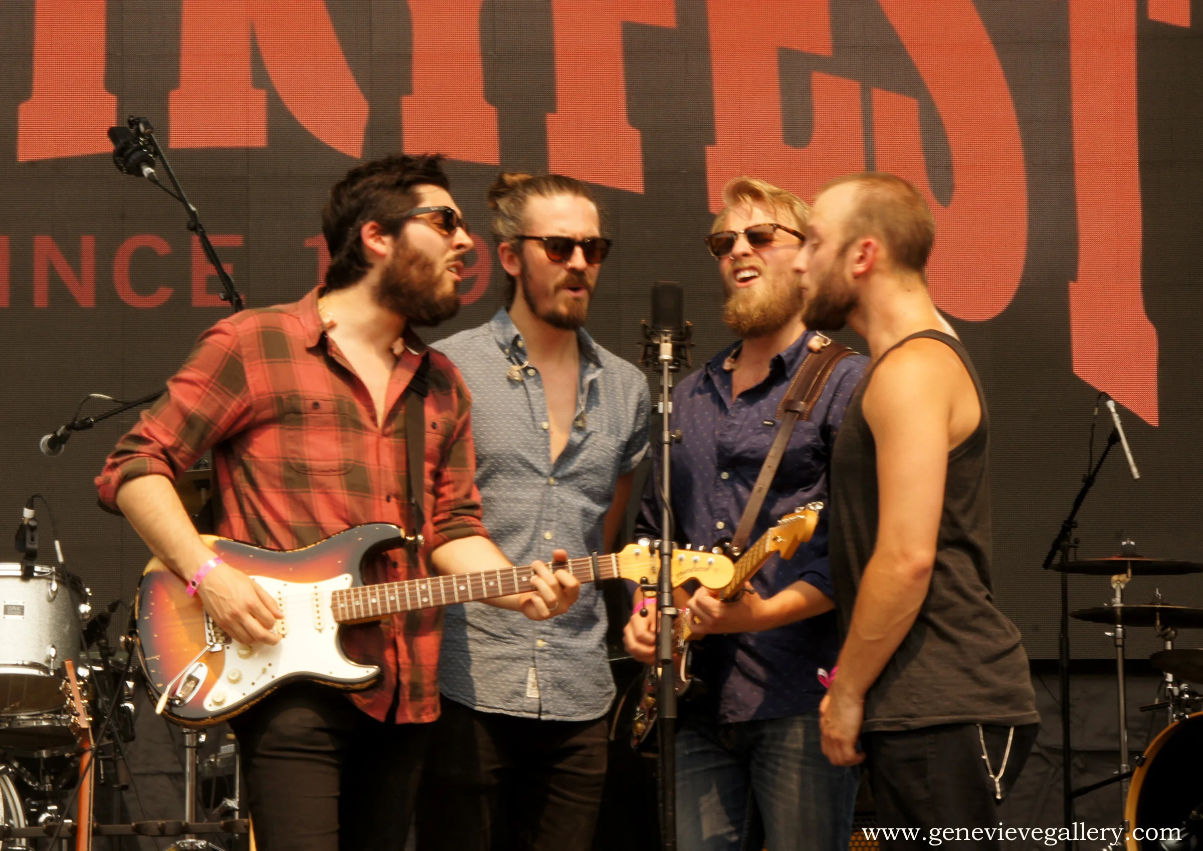 09-Bros Landreth (web).jpg