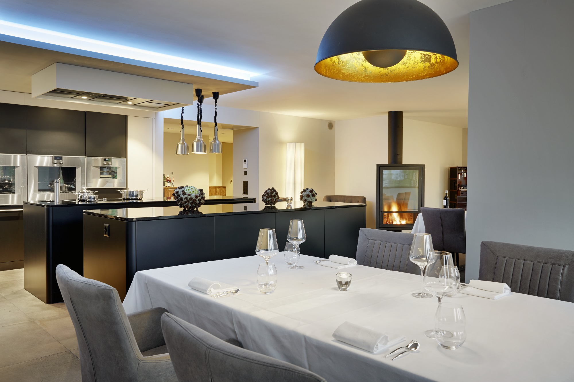 Atelier Chefstable klein.jpg