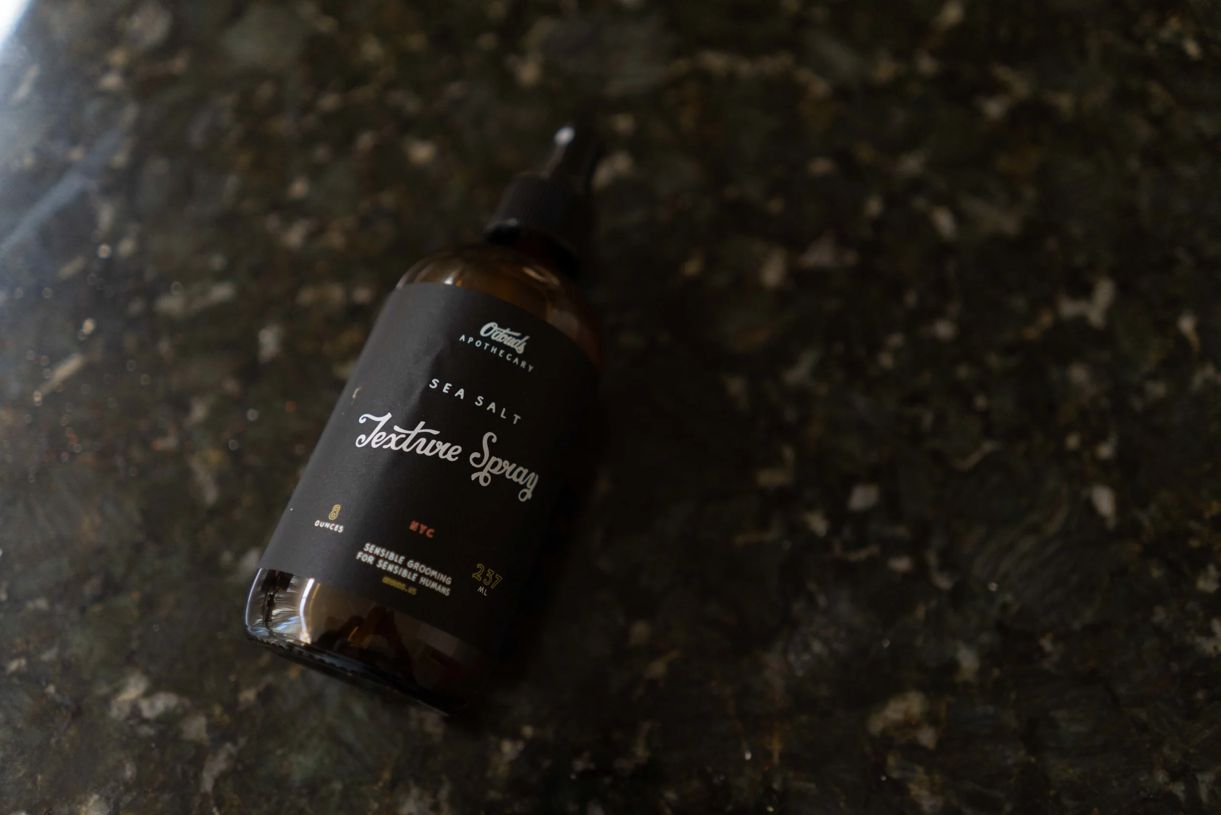 2019_The Pomp_Odouds_Texture Spray_Bottle-2.jpg