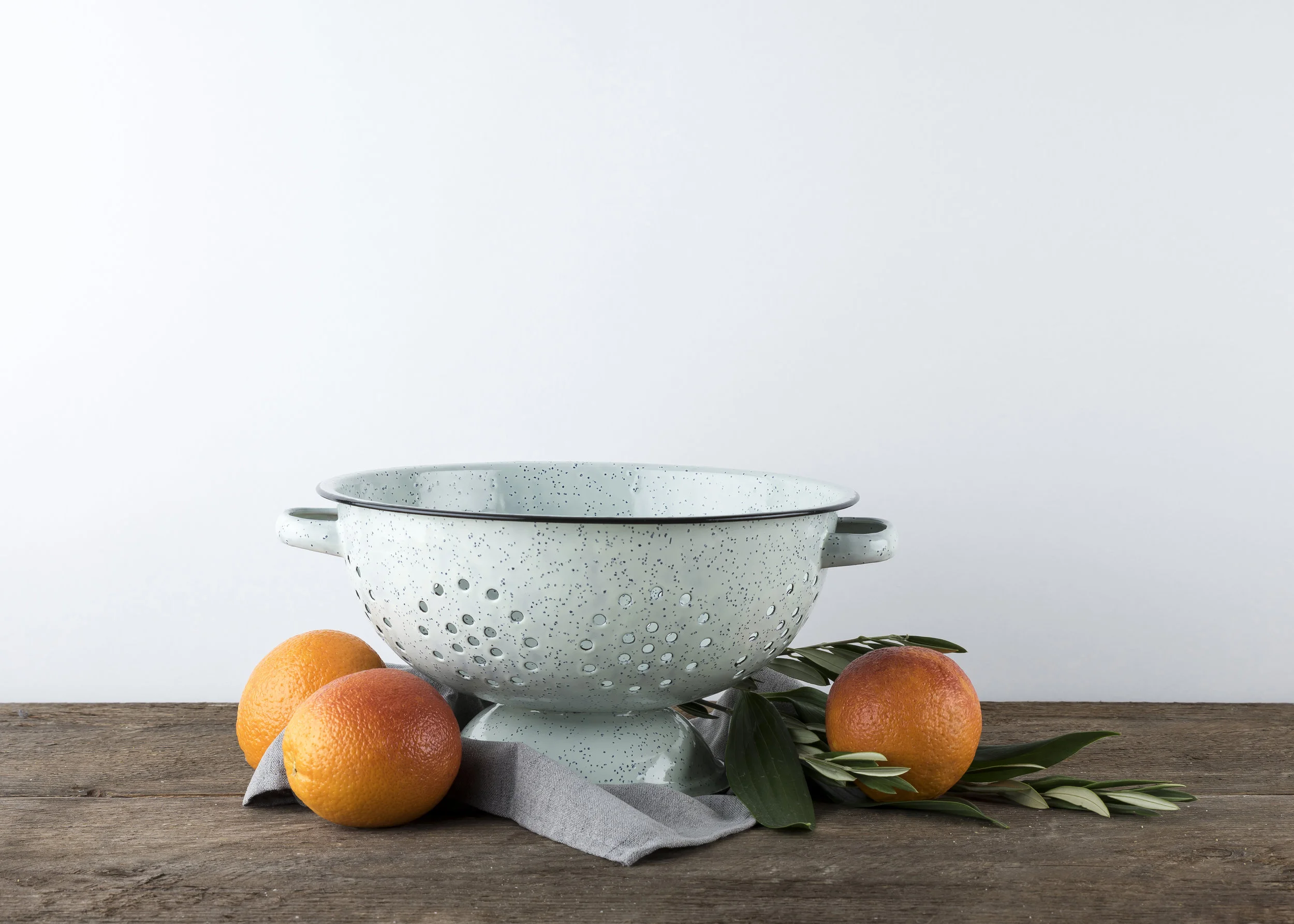 Enamel_Colander.jpg