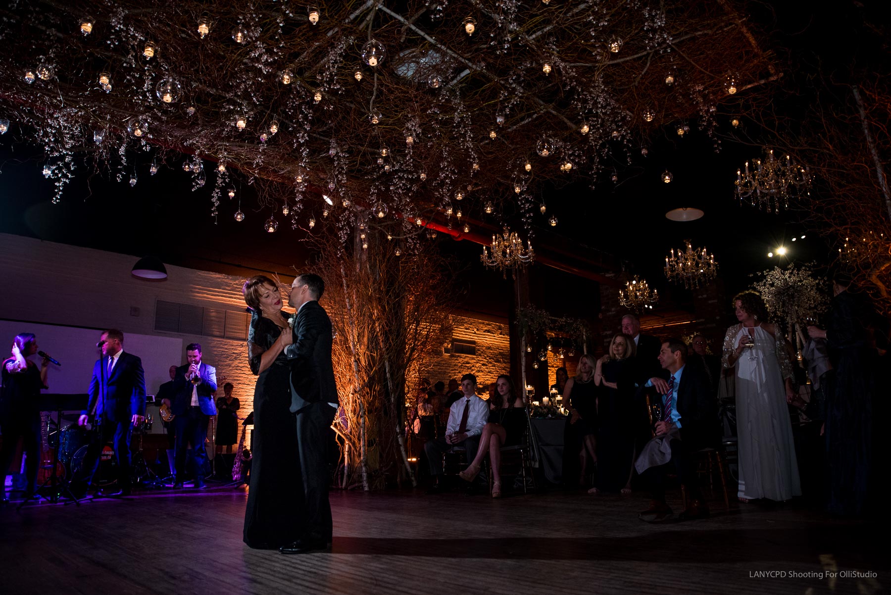 Cara&Craig 00085.jpg