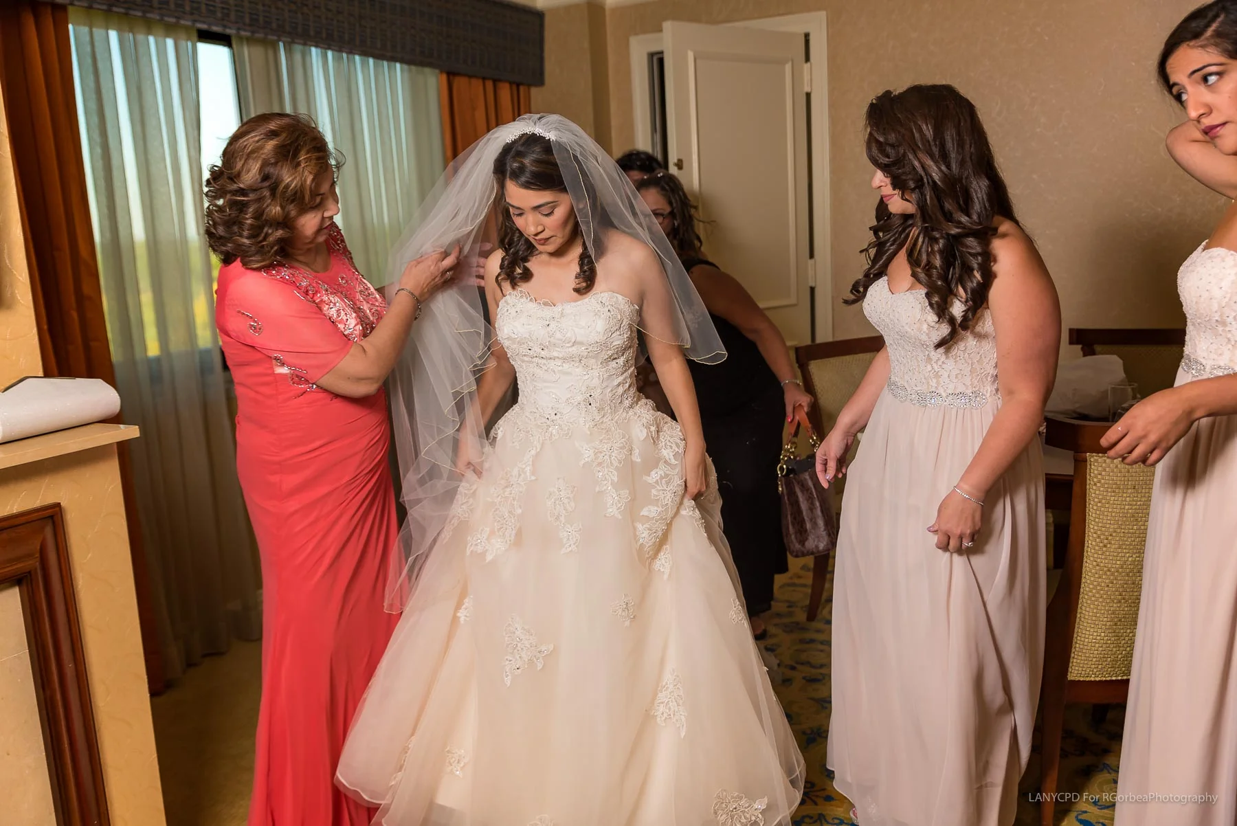Carla&GusRGorbeaLANYCPhotography 00040.jpg