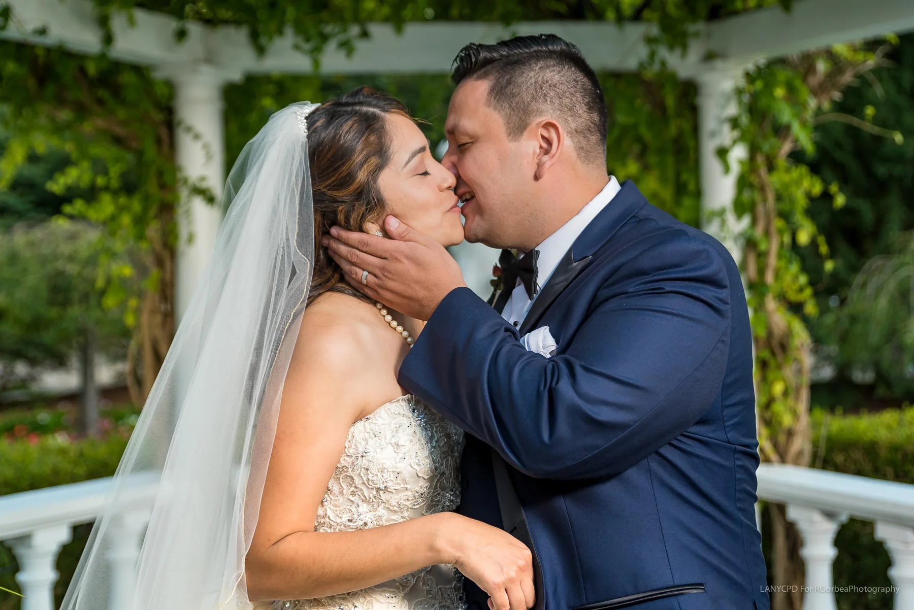 Carla&GusRGorbeaLANYCPhotography 00121.jpg