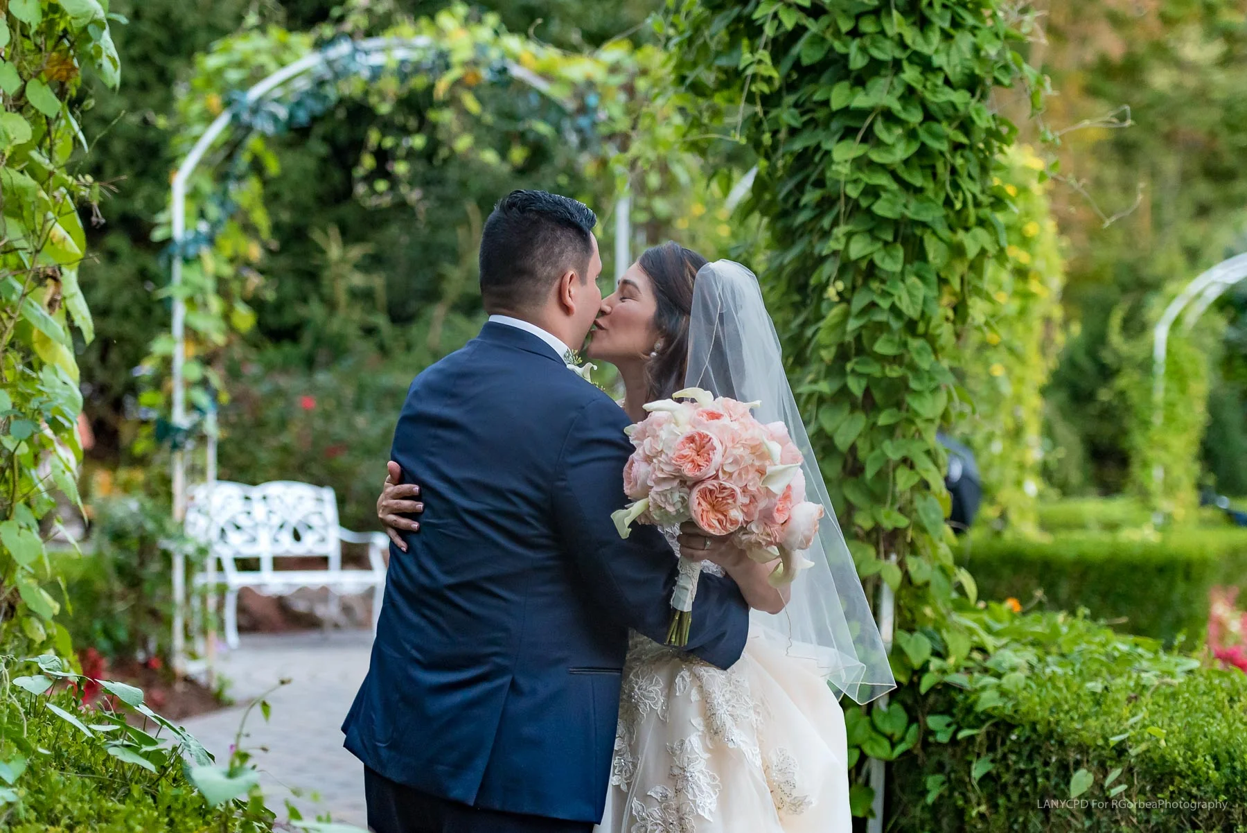 Carla&GusRGorbeaLANYCPhotography 00150.jpg