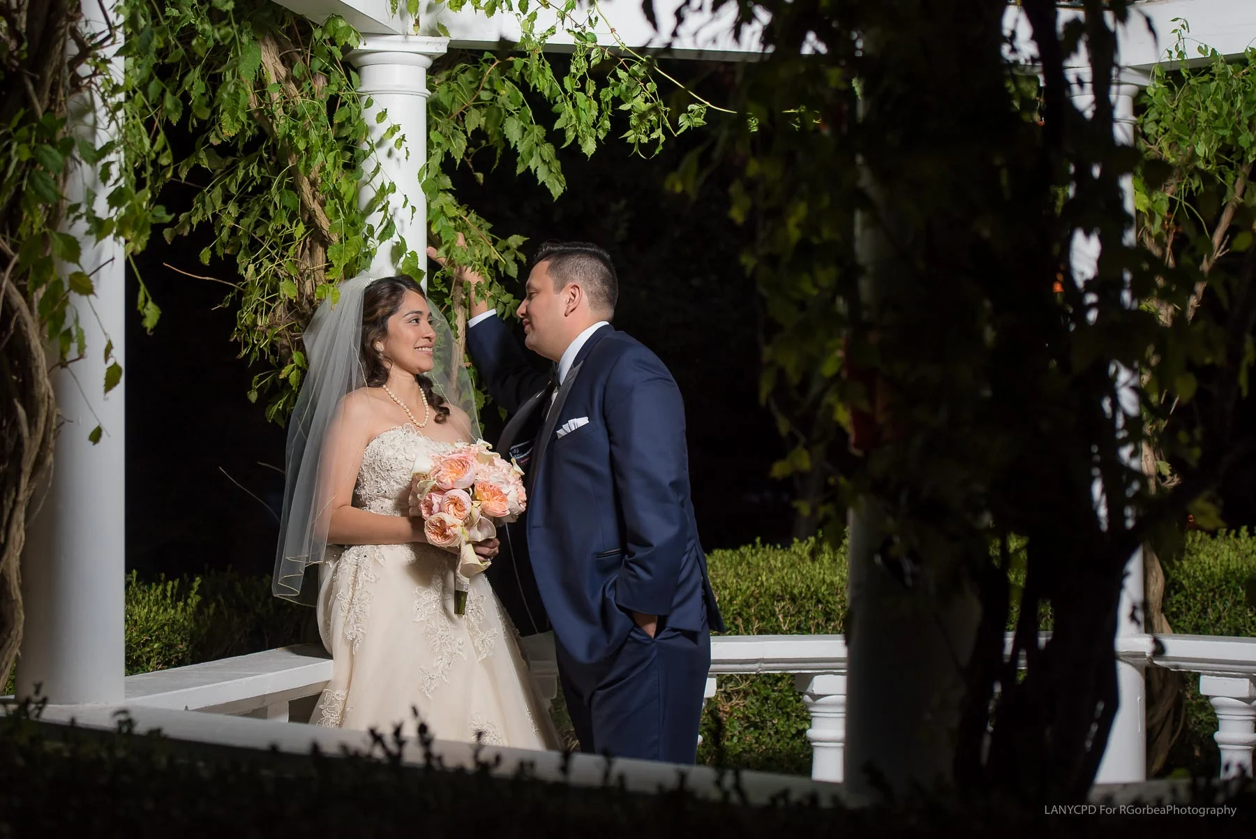 Carla&GusRGorbeaLANYCPhotography 00166.jpg