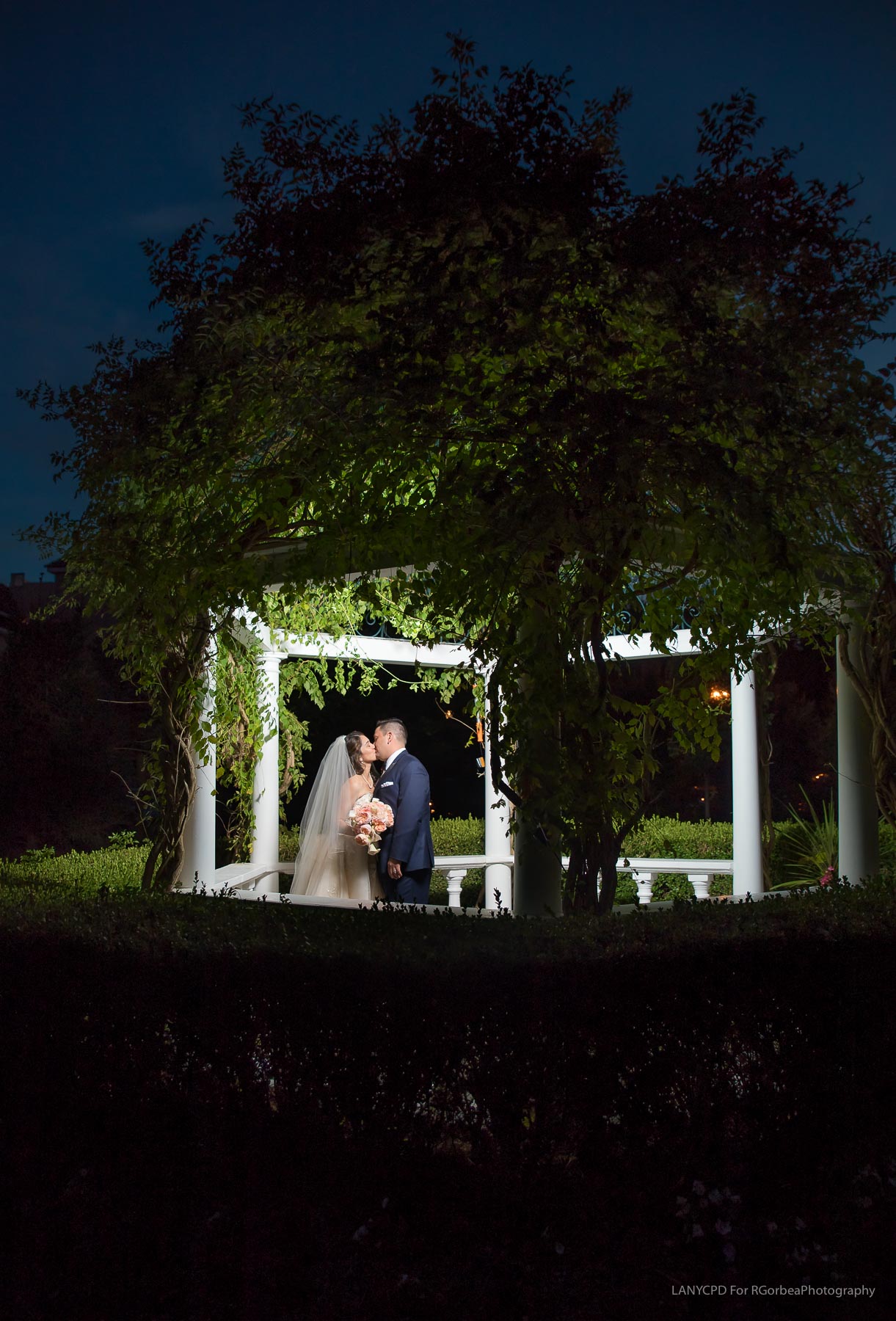 Carla&GusRGorbeaLANYCPhotography 00170.jpg