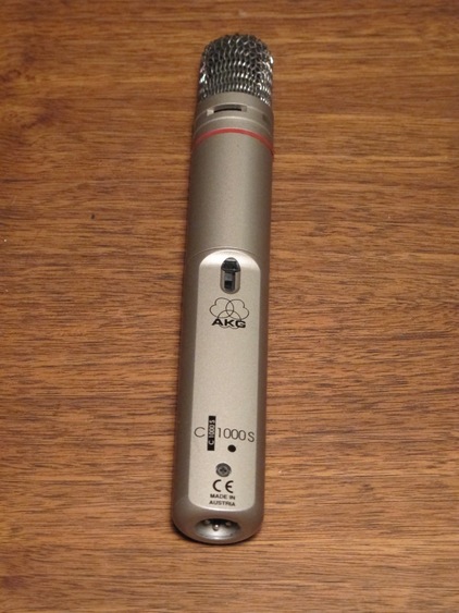 AKG C-1000S