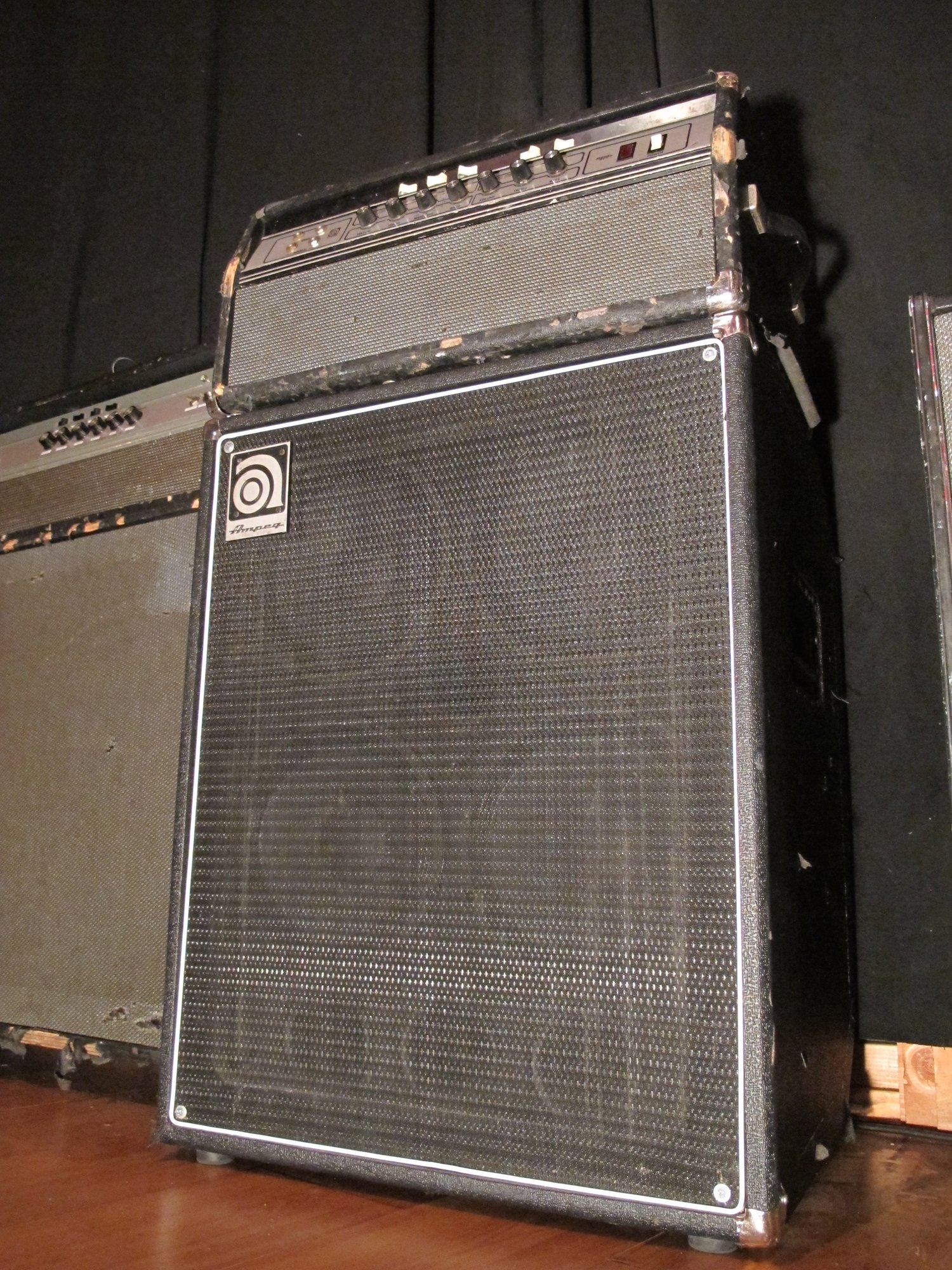 El Studio Http Www Elstudiosf Com Equipment 1amplifiers Cabinets