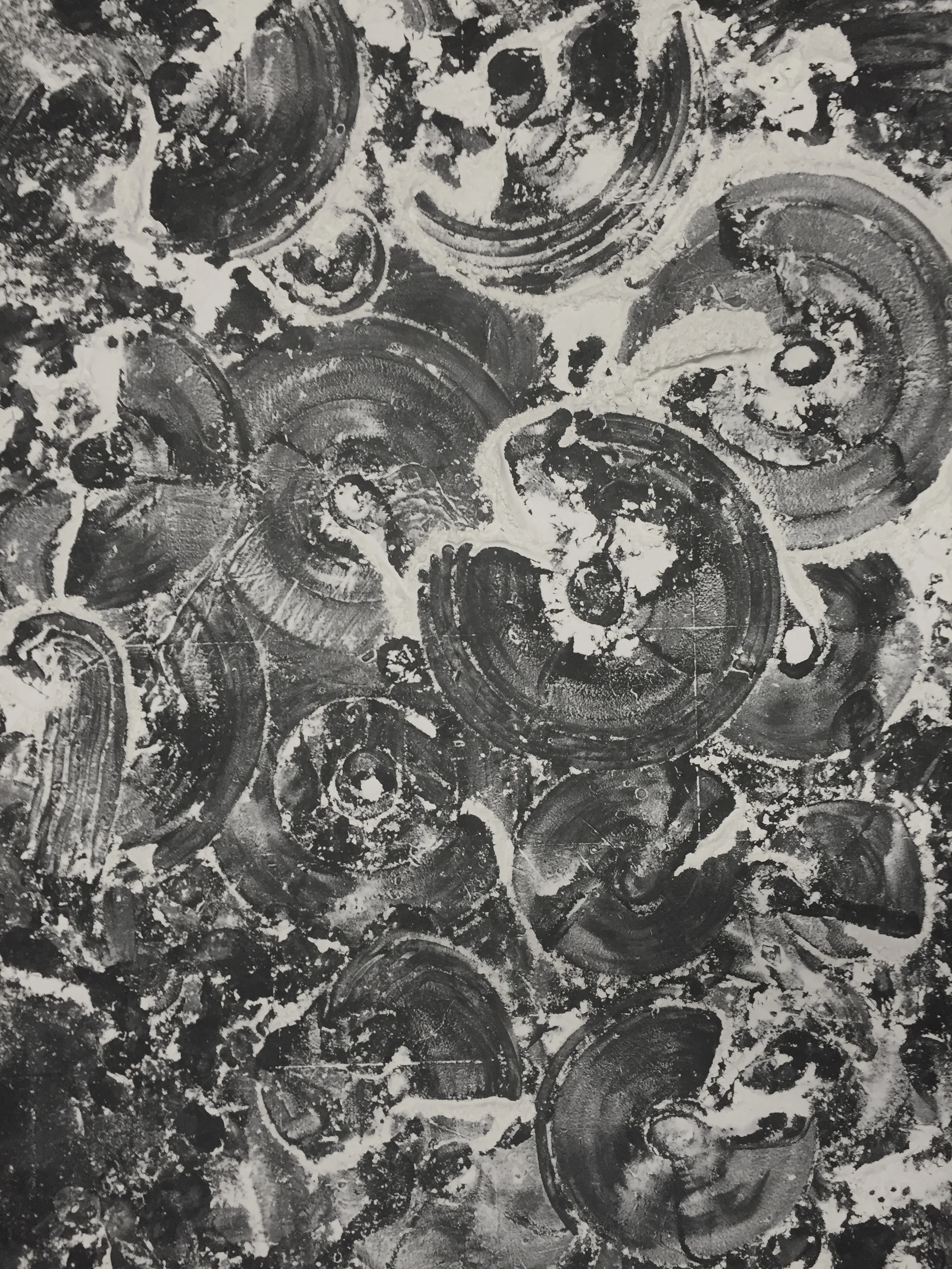 This process not only offers an energetic study of body and movement, but also generates ways of imprinting and memorializing my body in ephemeral moments.