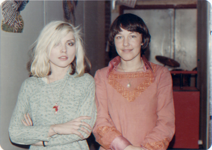 Bettie & Blondie