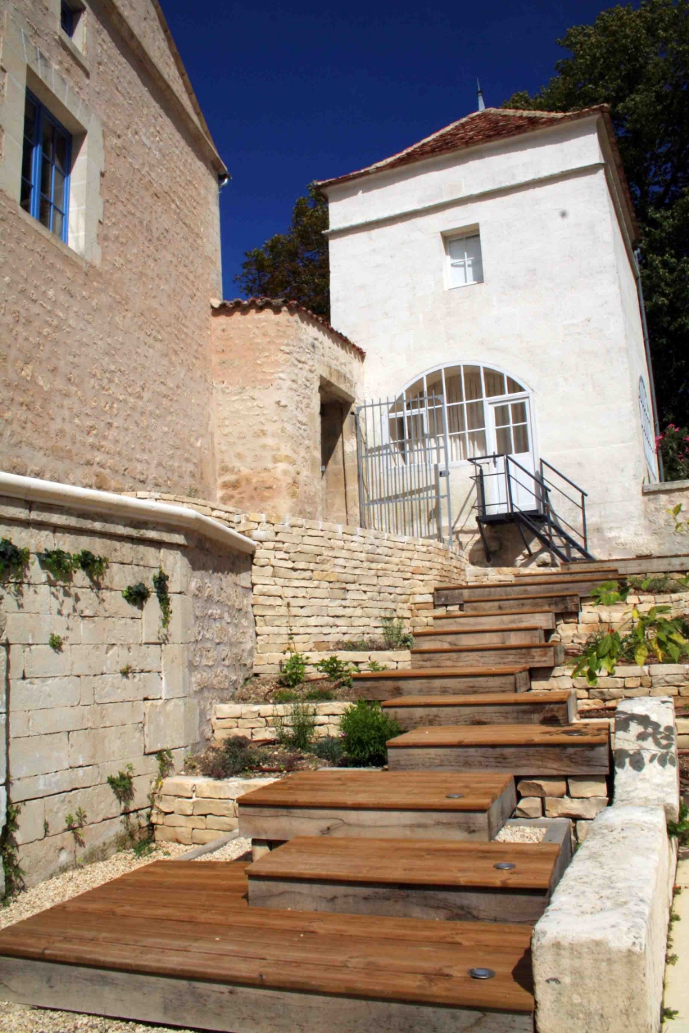 8. Escalier, Steps.jpg