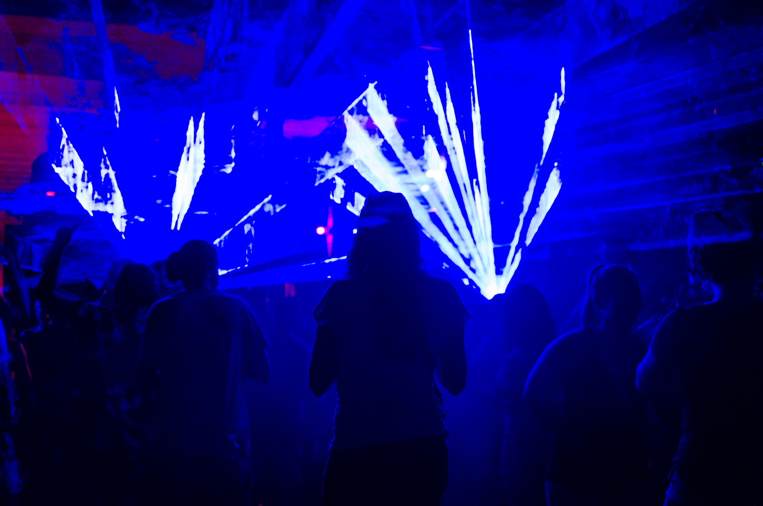 These photos are from a beach rave I attended in Utila, Honduras. I had the same problem here with not "loosing myself" to the music. But I overcame this problem by getting absolutely smashed on tequila, the same way I get over most awkward social situations.