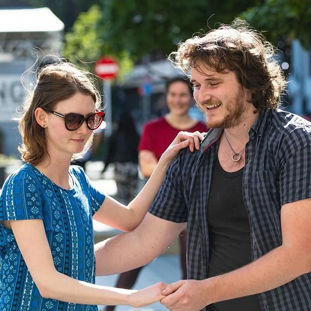 More photos from the Lindy bomb (flash mob).
.
.
.
.
.
@swingoutcentral @ginmillswing

#people #dance #swingdance #lindyhop #flashmob&nbsp;#charleston #street #streetperforming #fun #friends #city #citylife #goodlife
#takingthemike #nikon 
#spring #a