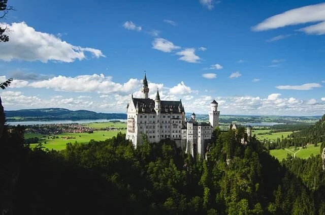Neuschwanstein Castle - the most beautiful castle in the world.⁠
.⁠
.⁠
.⁠
.⁠
.⁠
#castle #castles #medieval #building #buildings #buildinglovers #castles_oftheworld #Neuschwanstein #neuschwansteincastle #history #world #europe #europetravel #germany #