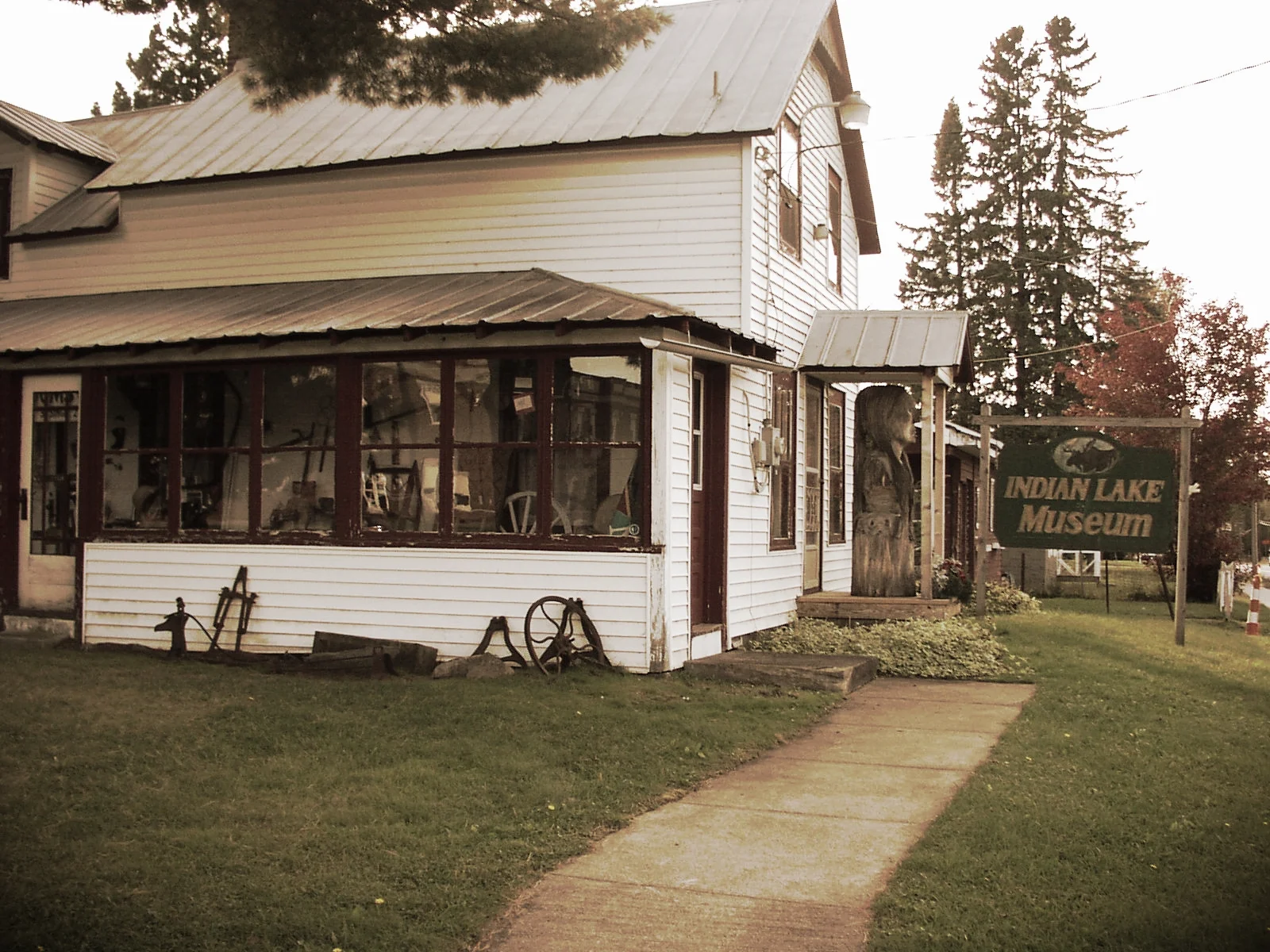IndianLakeMuseumBuilding.jpg
