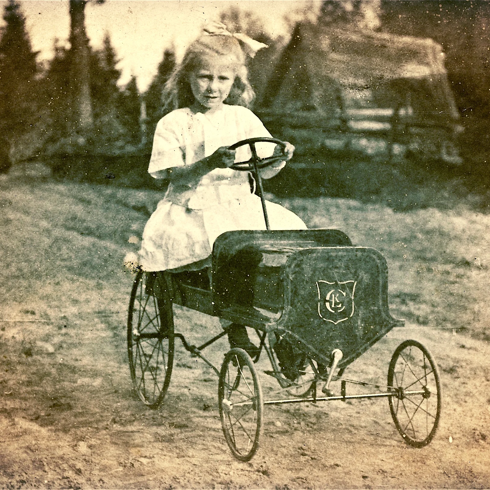LittleGirlCar.jpg