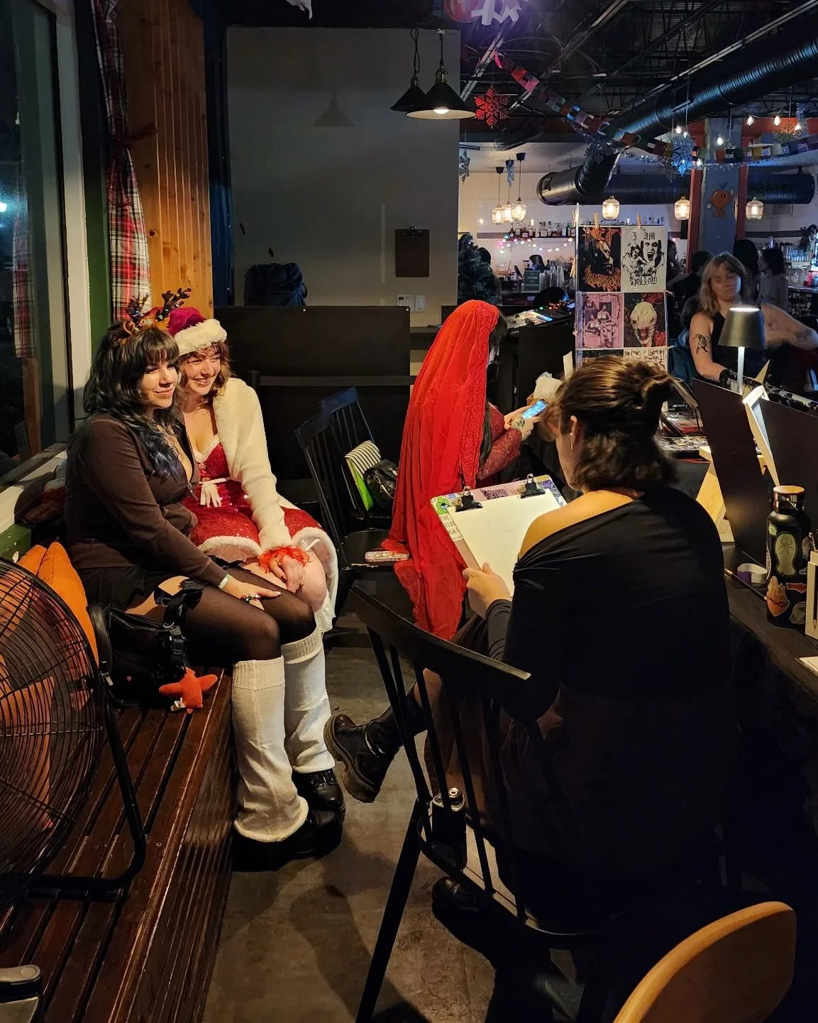 A few portraits from Dyke the Halls with @dykenitestpete at @oscuralive last Saturday 🥰

The next opportunity to be drawn by me is this Saturday, 5-9pm at @lets.daydream.stpete&rsquo;s monthly art market. I&rsquo;ll be in the @hbsforlife covered pat