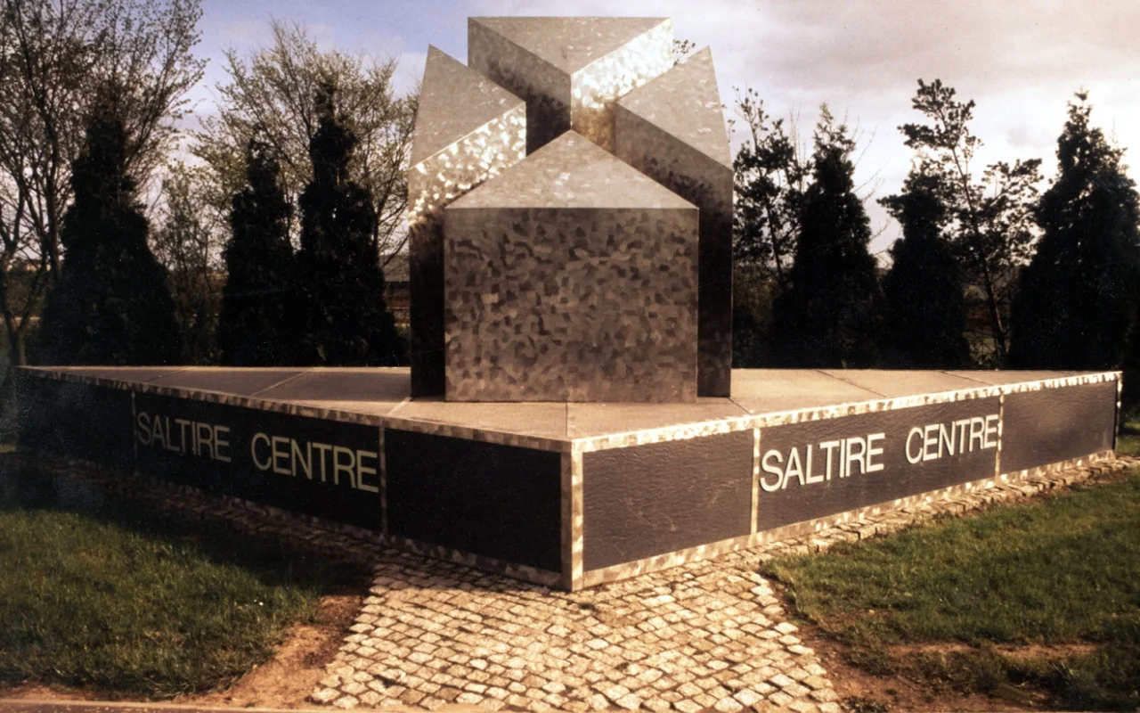 SALTIRE ENTRANCE.jpg