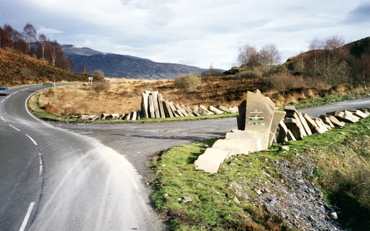 FOREST DRIVE ENTRANCE HIGH.jpg