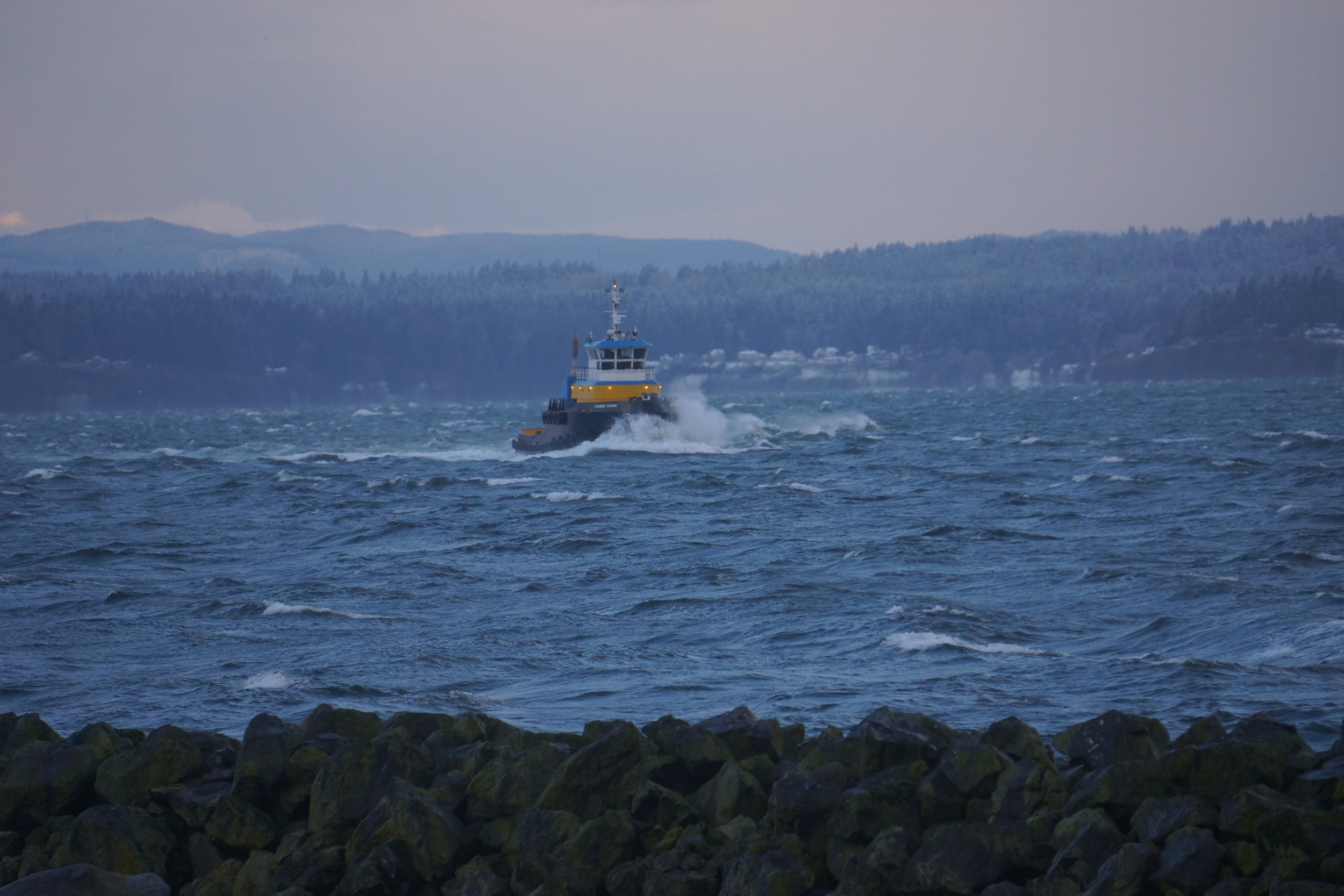 Pacific Titan throwing its weight around. 11/29/2014