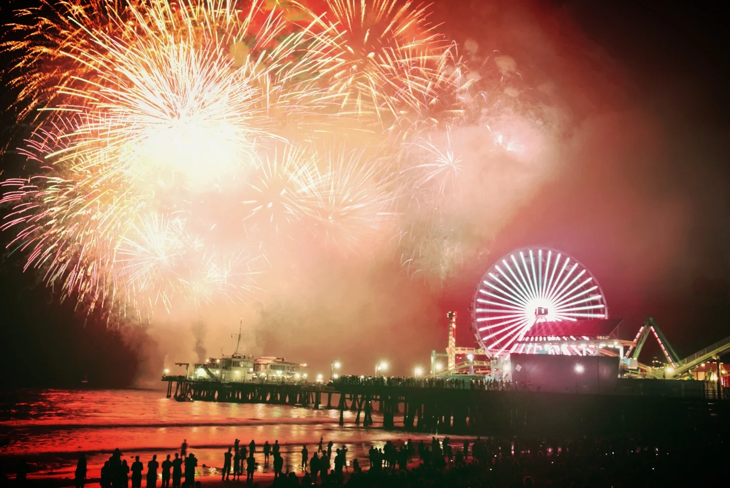 Pier-Fireworks 2.jpg