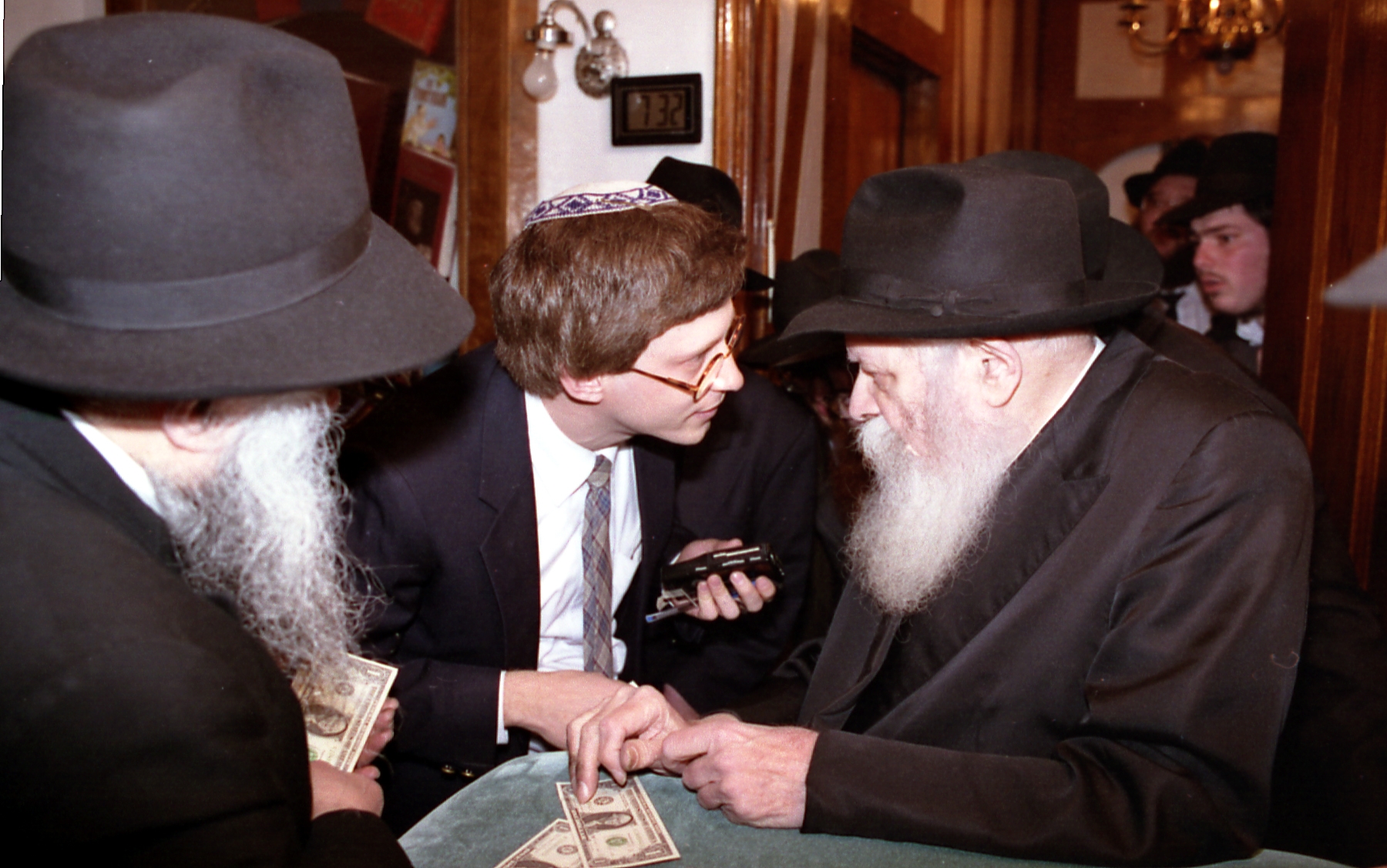 yossi_abramowitz[rebbe]1.JPG