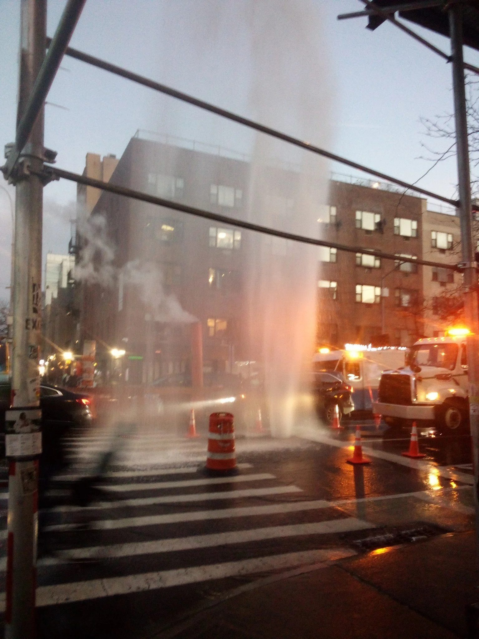 SIGHTINGS ..... MANHOLE APLOMB.