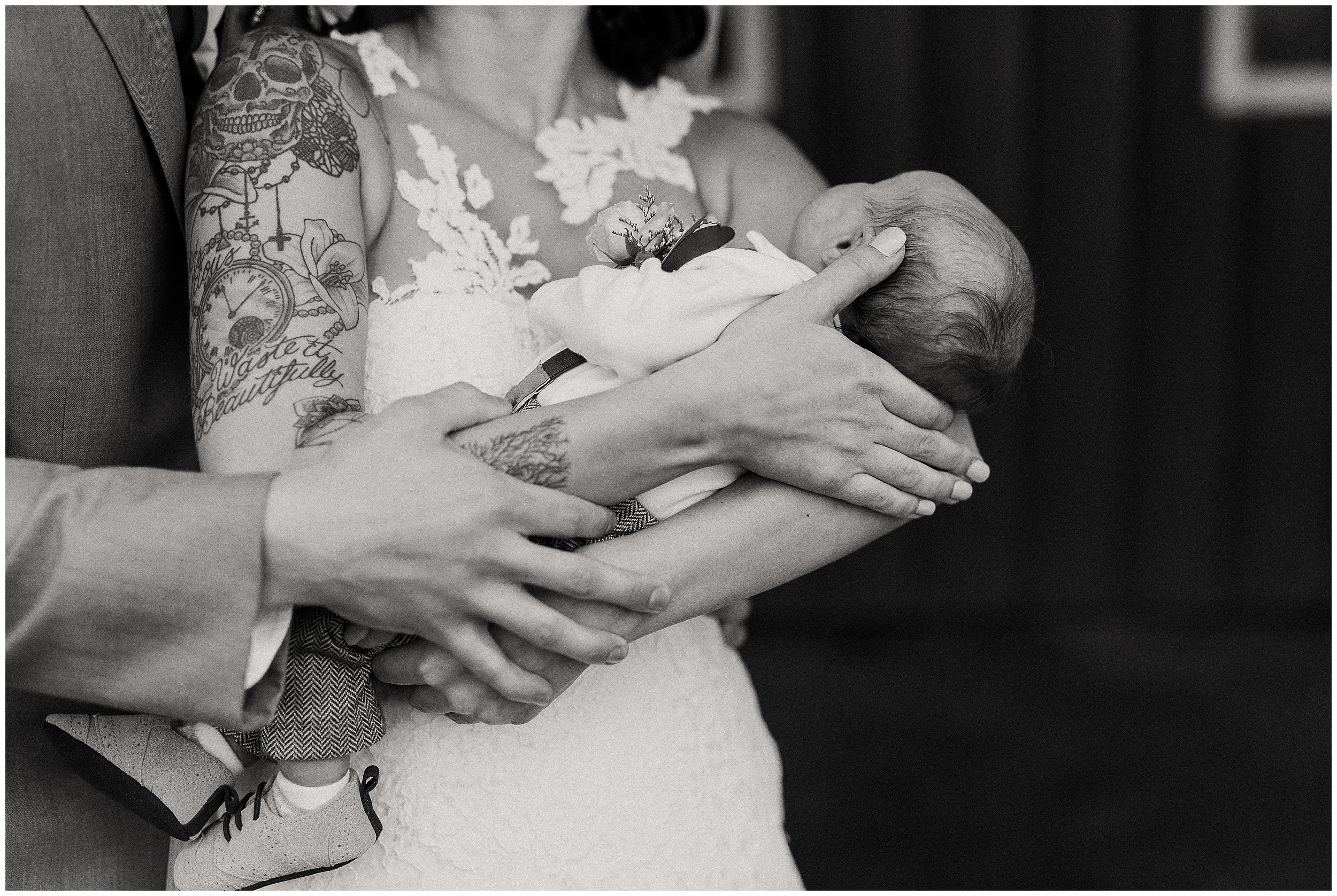 oklahoma wedding photography first look bride groom wedding day sweet viola kansas rustic pines black white black&white baby
