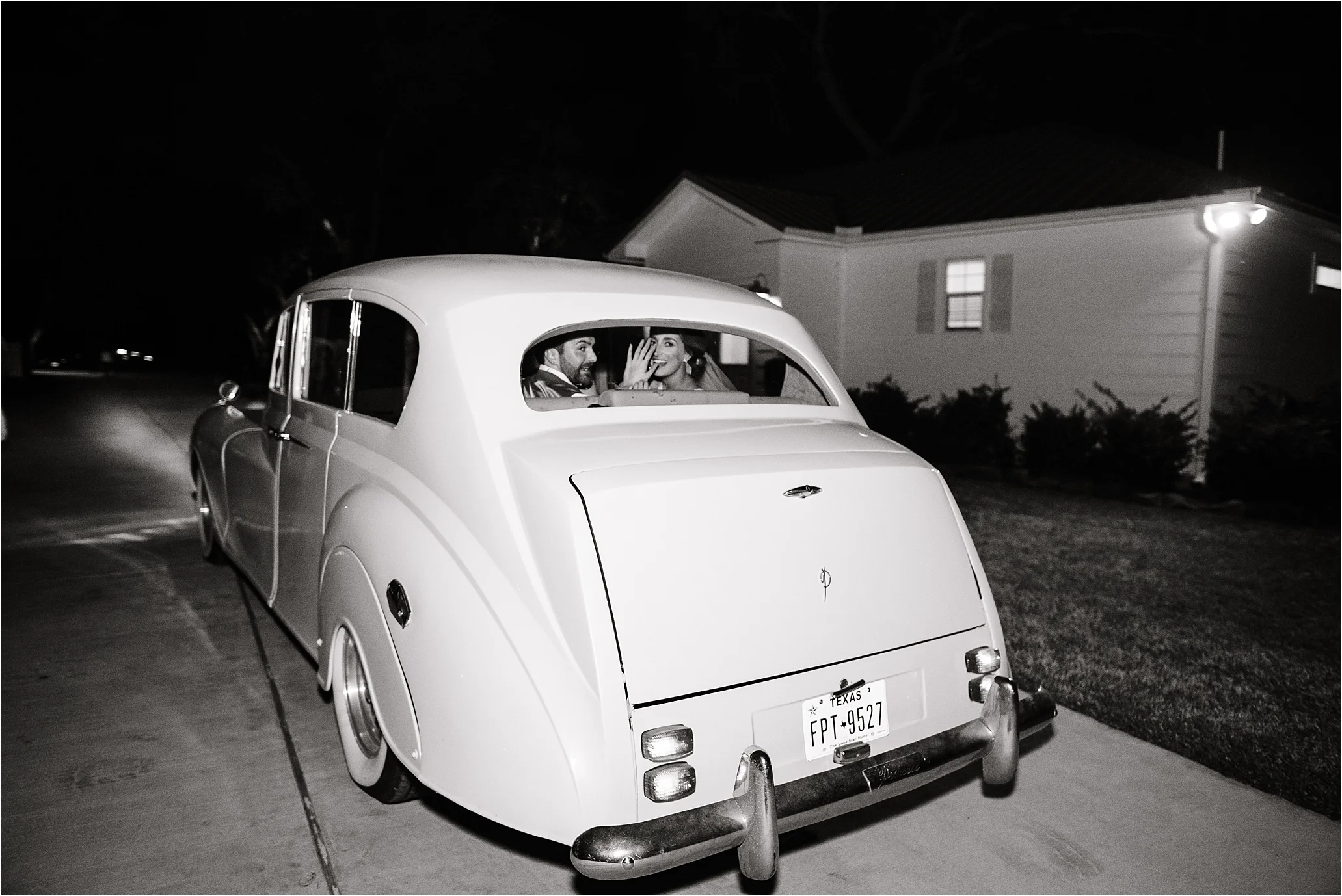 PattisonHouse_TexasWeddingPhotographer_CarlyCrockett&MattBrownWedding_0137.jpg