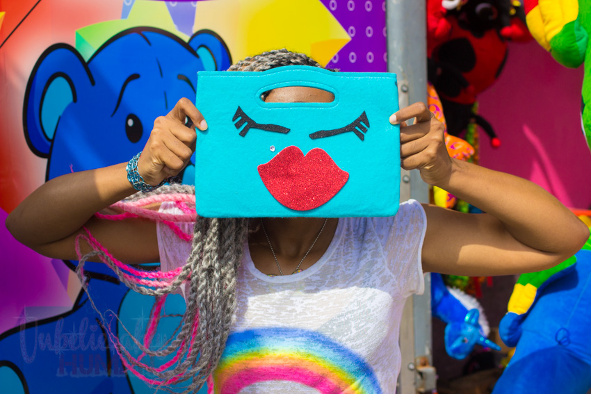 This Pucker Purse is a DIY Find it here