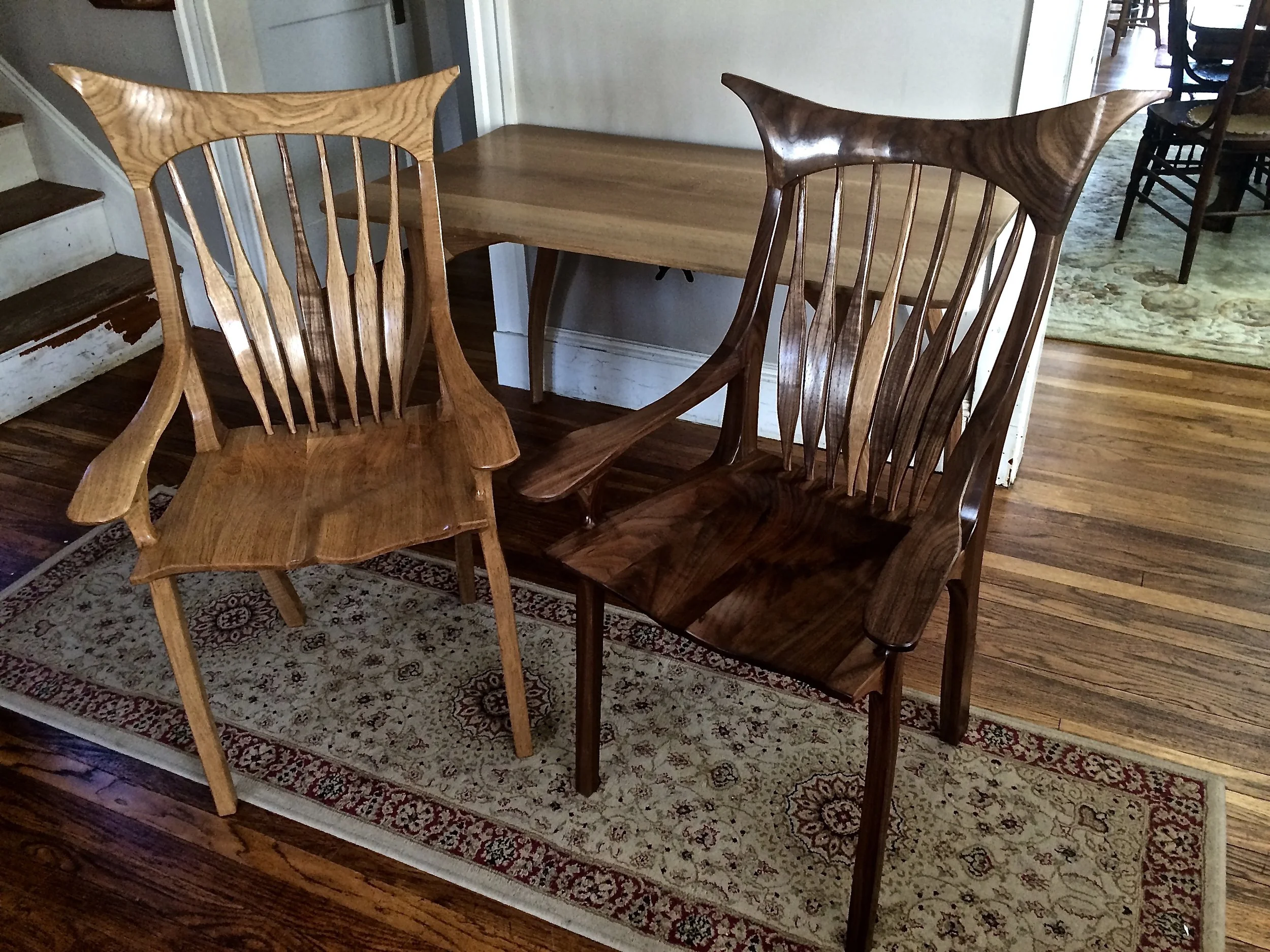 knockdown oak table and 2 chairs