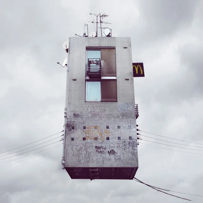 flyinghouses_03.jpg