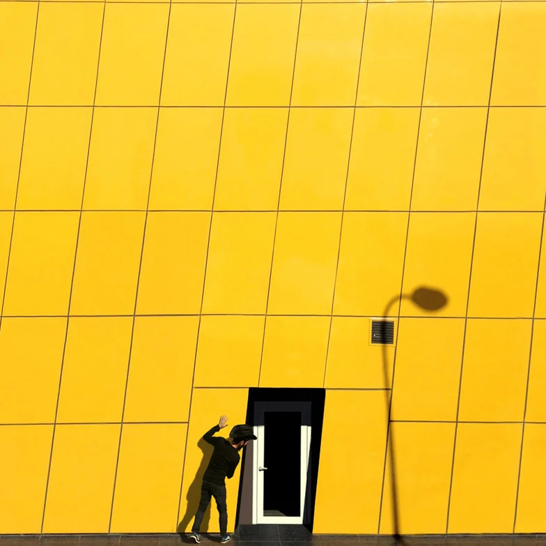 Istanbul-Turkey-photographs-Yener-Torun_dezeen_784_8.jpg