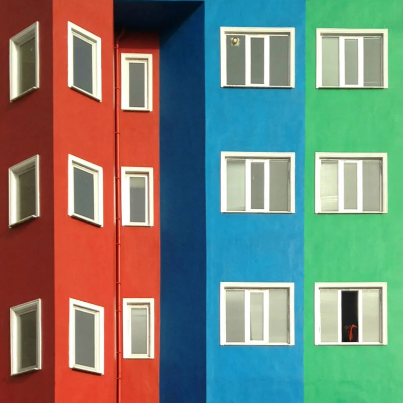 Istanbul-Turkey-photographs-Yener-Torun_dezeen_784_16.jpg