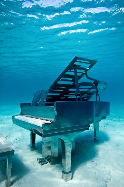 14-overview-piano-bahamas-jason-decaires-taylor-sculpture.jpg