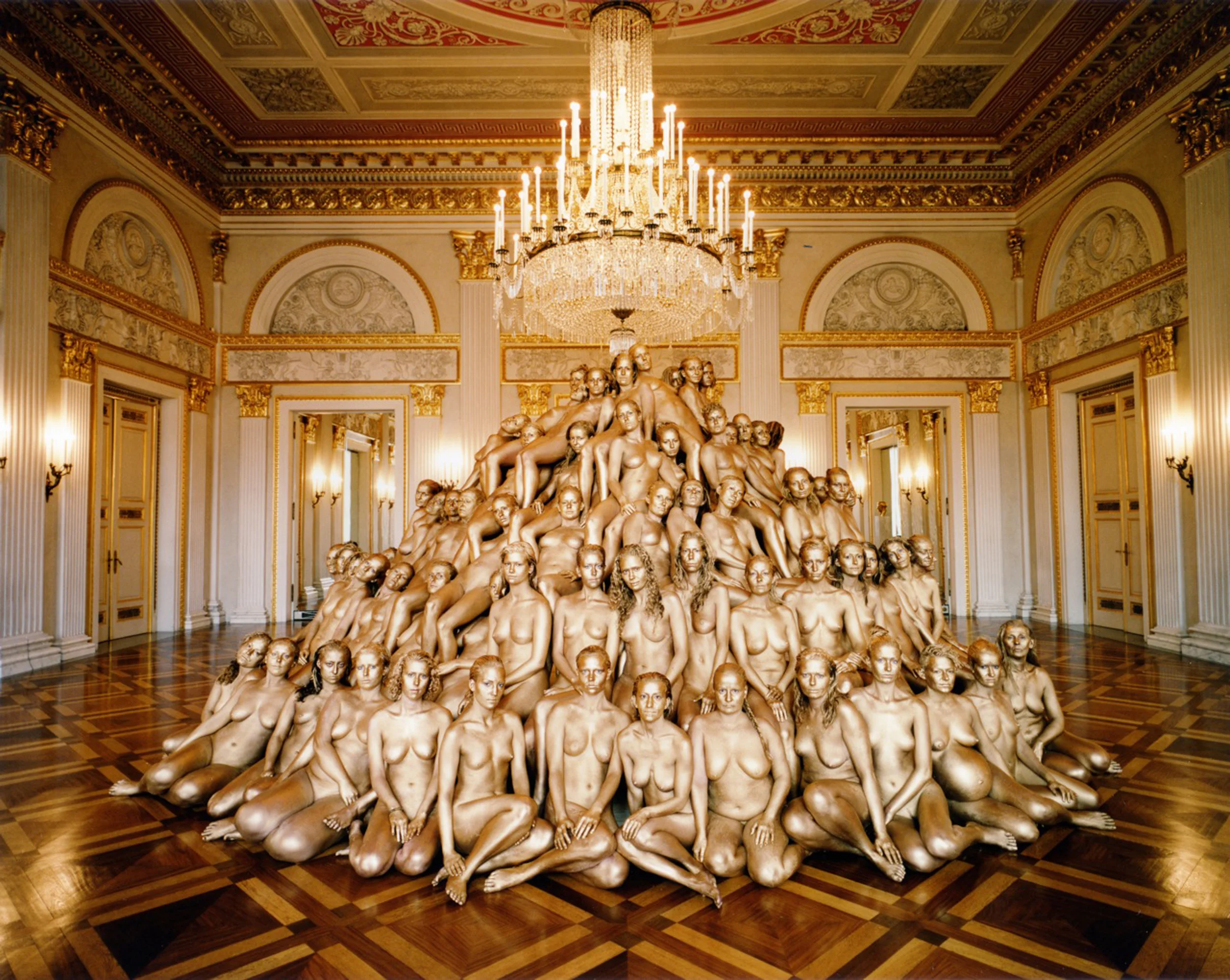 17937-1368314174-Spencer Tunick.jpg